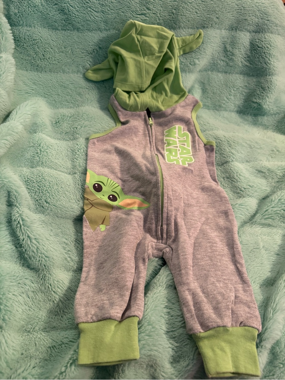 Star Wars Baby Yoda Green Hooded One-Piece 0 3 Months C1